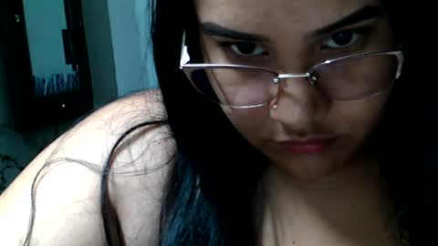 Snapshot of charlottequeen_21 chatting on June 2026 04:49:02 PM charlottequeen_21 online show from June 2026 04:49:02 PM