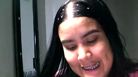 Snapshot of charlottequeen_21 chatting on June 2026 07:26:02 PM charlottequeen_21 online show from June 2026 07:26:02 PM