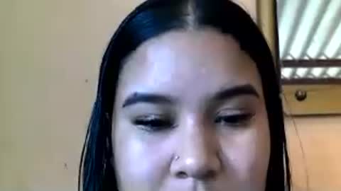 Snapshot of charlottequeen_21 chatting on June 2026 01:28:01 PM charlottequeen_21 online show from June 2026 01:28:01 PM