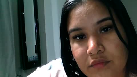 Snapshot of charlottequeen_21 chatting on June 2026 01:23:02 AM charlottequeen_21 online show from June 2026 01:23:02 AM