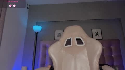 charlotterussel online show from December 2024 01:26:01 AM