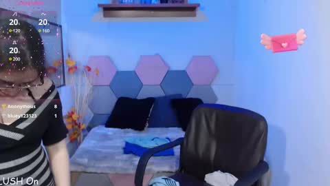 Snapshot of charlottetaylor_ chatting on February 2025 06:54:01 AM Charlotte Taylor online show from February 2025 06:54:01 AM