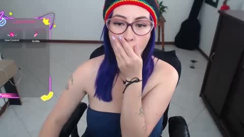 Snapshot of charlottezoe1 chatting on September 2025 03:11:01 PM charlottezoe online show from September 2025 03:11:01 PM