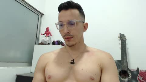 Snapshot of charlydeann chatting on April 2026 03:28:02 PM online show from April 2026 03:28:02 PM