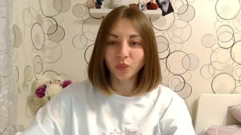 charming__chick online show from June 2026 05:50:01 PM