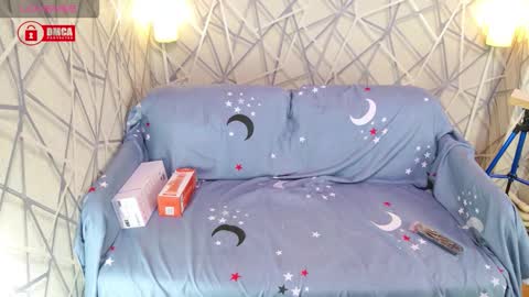 CharmingLIA online show from November 2025 06:09:02 PM