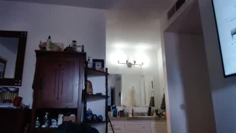 Miss Chocolate online show from October 2025 04:17:01 PM