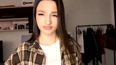 chasitykuhnle online show from April 2026 09:37:01 AM