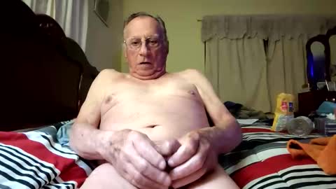 chatoffmale60 online show from April 2026 12:25:01 PM