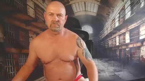 ChatToManlyGuy online show from May 2026 04:16:01 PM