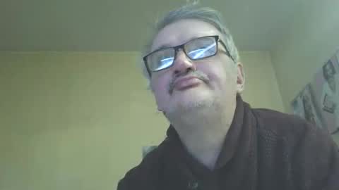 lee online show from November 2025 06:30:02 PM