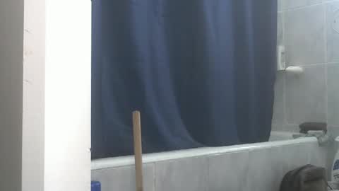 Snapshot of chaturbatordeluxe chatting on November 2025 07:03:02 AM chaturbatordeluxe online show from November 2025 07:03:02 AM