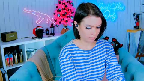 Miss Harmony online show from January 2025 10:13:01 PM