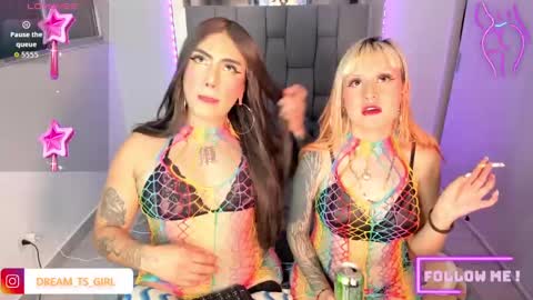 Snapshot of chaturmodels chatting on September 2025 12:59:01 AM Sophie online show from September 2025 12:59:01 AM