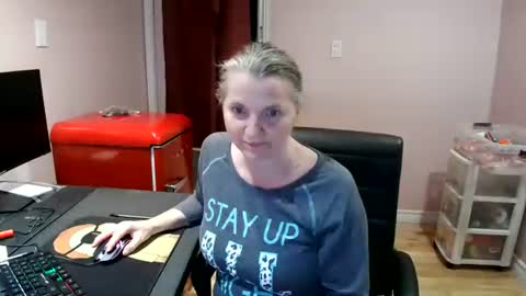 chealsiek online show from November 2025 01:28:02 AM