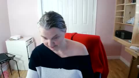 chealsiek online show from April 2026 02:55:02 PM