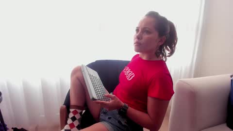 Regina Phalange online show from January 2025 10:02:01 PM