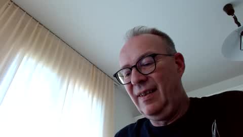 Snapshot of cheer2u chatting on April 2026 01:57:02 PM cheer2u online show from April 2026 01:57:02 PM