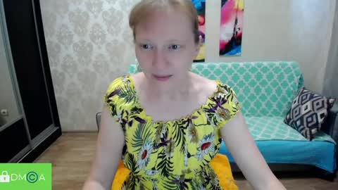 cheerful_madam1 online show from June 2026 09:22:01 AM