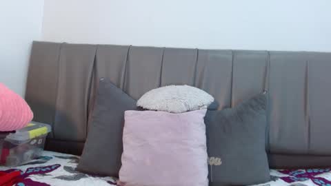 Snapshot of cheerlynn chatting on December 2024 03:59:02 PM Cherlyn online show from December 2024 03:59:02 PM