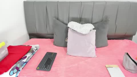 Snapshot of cheerlynn chatting on February 2025 04:09:02 PM Cherlyn online show from February 2025 04:09:02 PM