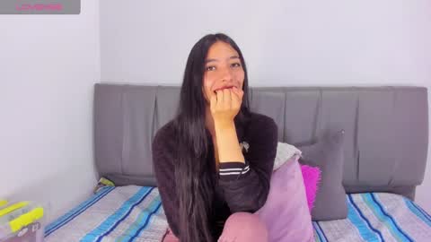 Snapshot of cheerlynn chatting on September 2025 04:17:01 PM Cherlyn online show from September 2025 04:17:01 PM