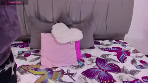 Snapshot of cheerlynn chatting on September 2025 03:03:02 PM Cherlyn online show from September 2025 03:03:02 PM