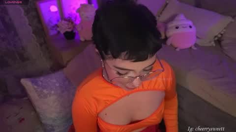 Snapshot of cheerrysweett chatting on March 2026 02:55:02 AM Baby Cherry online show from March 2026 02:55:02 AM