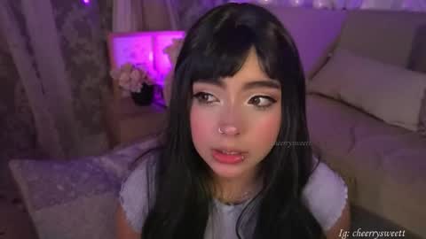 Snapshot of cheerrysweett chatting on June 2026 12:17:01 AM Baby Cherry online show from June 2026 12:17:01 AM