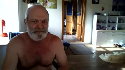 Snapshot of chefben666 chatting on October 2025 12:05:02 PM chefben666 online show from October 2025 12:05:02 PM