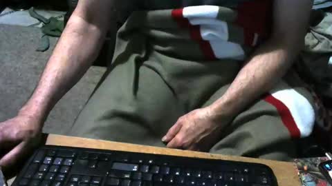 Snapshot of chefy999 chatting on October 2025 12:17:01 PM chefy online show from October 2025 12:17:01 PM