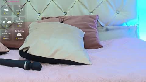 Snapshot of chell_18 chatting on March 2026 01:37:02 PM chell online show from March 2026 01:37:02 PM