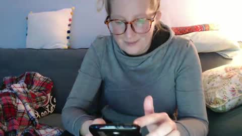 Chelsea online show from December 2024 07:57:01 PM