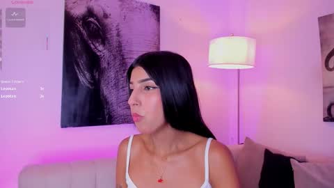 Chelsy online show from December 2025 03:33:01 AM