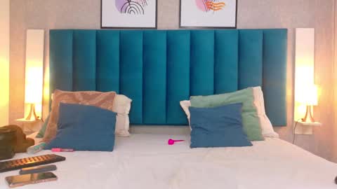   online show from February 2025 09:02:01 PM