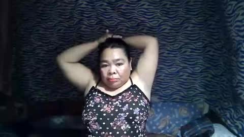 Snapshot of chenita_kits chatting on October 2025 11:25:01 AM chenita_kits online show from October 2025 11:25:01 AM