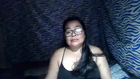 Snapshot of chenita_kits chatting on November 2025 12:37:02 PM chenita_kits online show from November 2025 12:37:02 PM