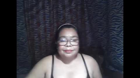 chenita_kits online show from February 2026 11:52:01 AM