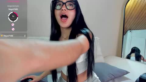 Snapshot of cherry_bunnyx chatting on March 2026 04:07:02 AM cherry_bunnyx online show from March 2026 04:07:02 AM