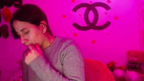 Nezumy Rey  online show from February 2025 07:13:02 AM