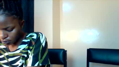 Snapshot of cherry_muffinn chatting on November 2025 05:31:01 AM Goddess online show from November 2025 05:31:01 AM