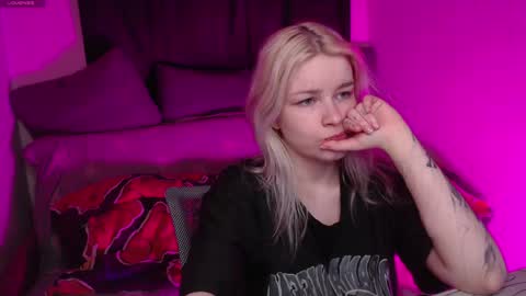 Snapshot of cherry_night666 chatting on April 2026 08:58:02 PM Morty online show from April 2026 08:58:02 PM