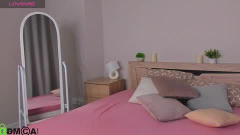 Snapshot of cherry_pr1ce chatting on January 2026 11:42:02 PM cherry_pr1ce online show from January 2026 11:42:02 PM