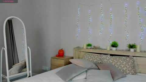 Snapshot of cherry_pr1ce chatting on April 2026 11:29:01 PM cherry_pr1ce online show from April 2026 11:29:01 PM