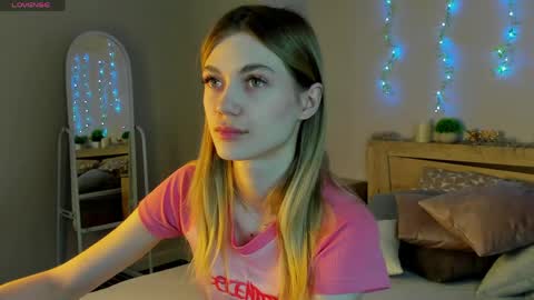 Snapshot of cherry_pr1ce chatting on May 2026 11:11:01 PM cherry_pr1ce online show from May 2026 11:11:01 PM