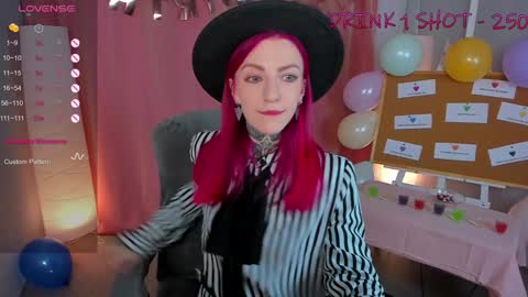 Roxy online show from February 2025 08:42:02 PM