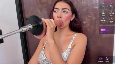 Snapshot of cherry_skinny_ chatting on December 2025 04:10:01 AM ANNY online show from December 2025 04:10:01 AM