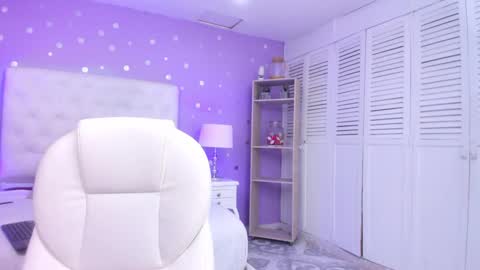 Sussan Cherry  online show from March 2025 02:30:02 PM