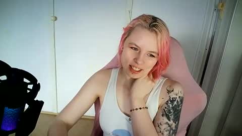 Snapshot of cherrybaby_0 chatting on June 2026 01:35:01 PM cherrybaby_0 online show from June 2026 01:35:01 PM