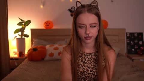 Alisha online show from October 2025 08:47:01 PM